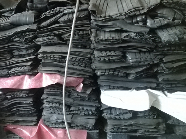 Gelişmiş vulkanizasyon presi yüksek kaliteli kauçuk ürünler