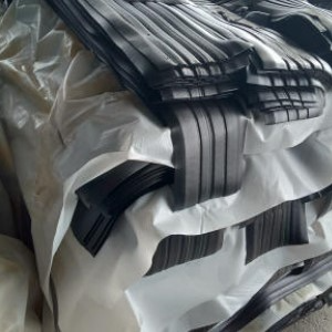 Bitmiş kauçuk ürünleri için ambalajlama hattı